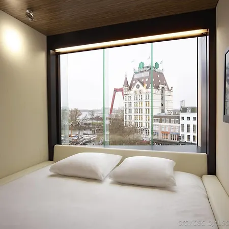 Citizenm