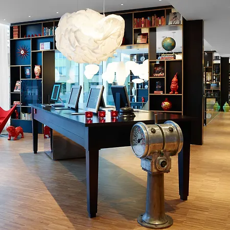 鹿特丹世民酒店 酒店