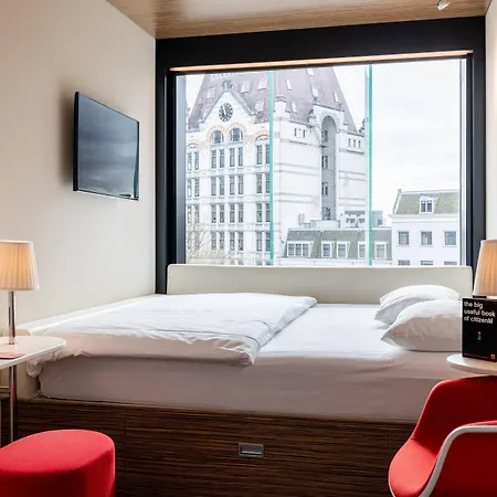 Hotel Citizenm 4*