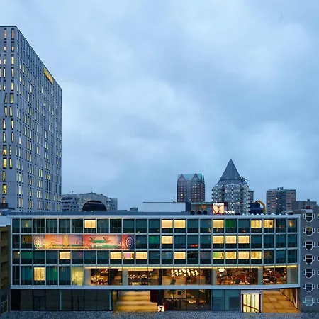 Citizenm Hotel 4*