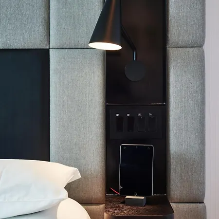 Hotel Citizenm 4*
